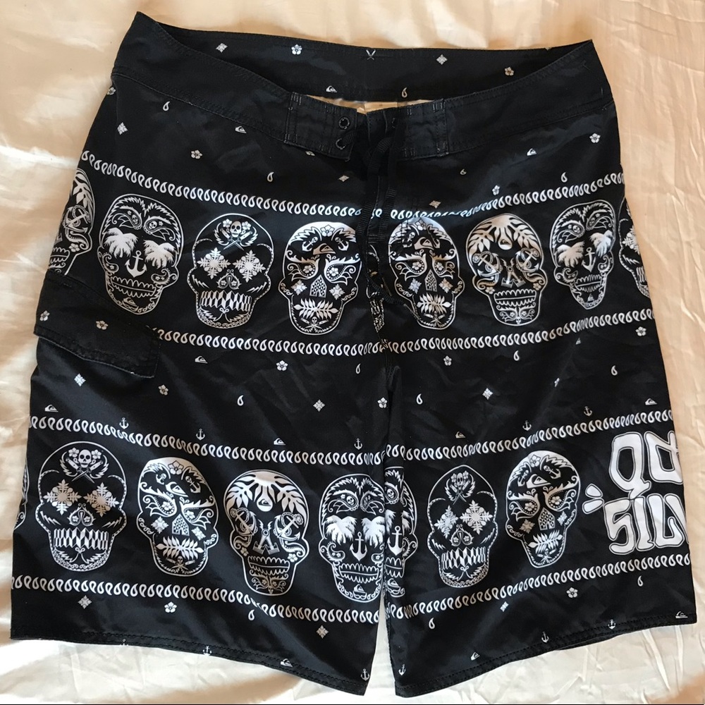 Quicksilver skull swim shorts 36